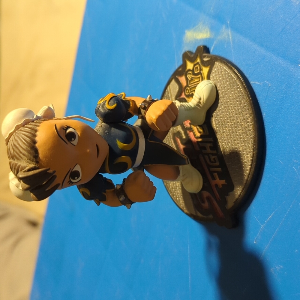 Street Fighter Jr figure